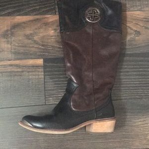 Size 6 BearTrap leather boots